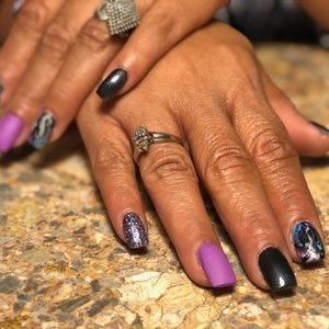 Meet your Posher, Crystal